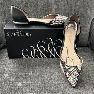 Sam & Libby Snakeskin Black and Cream Flats